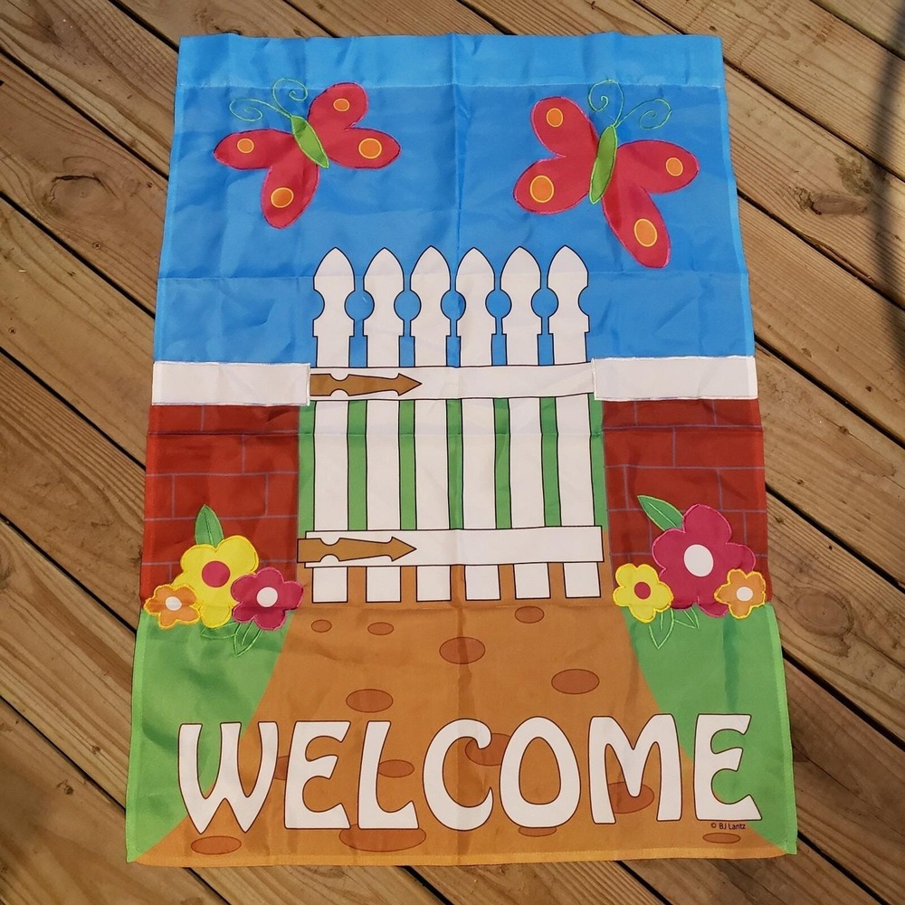 Vintage Polyester Welcome‎ Flowers Butterflies Gate House Flag Banner 28" x 38"